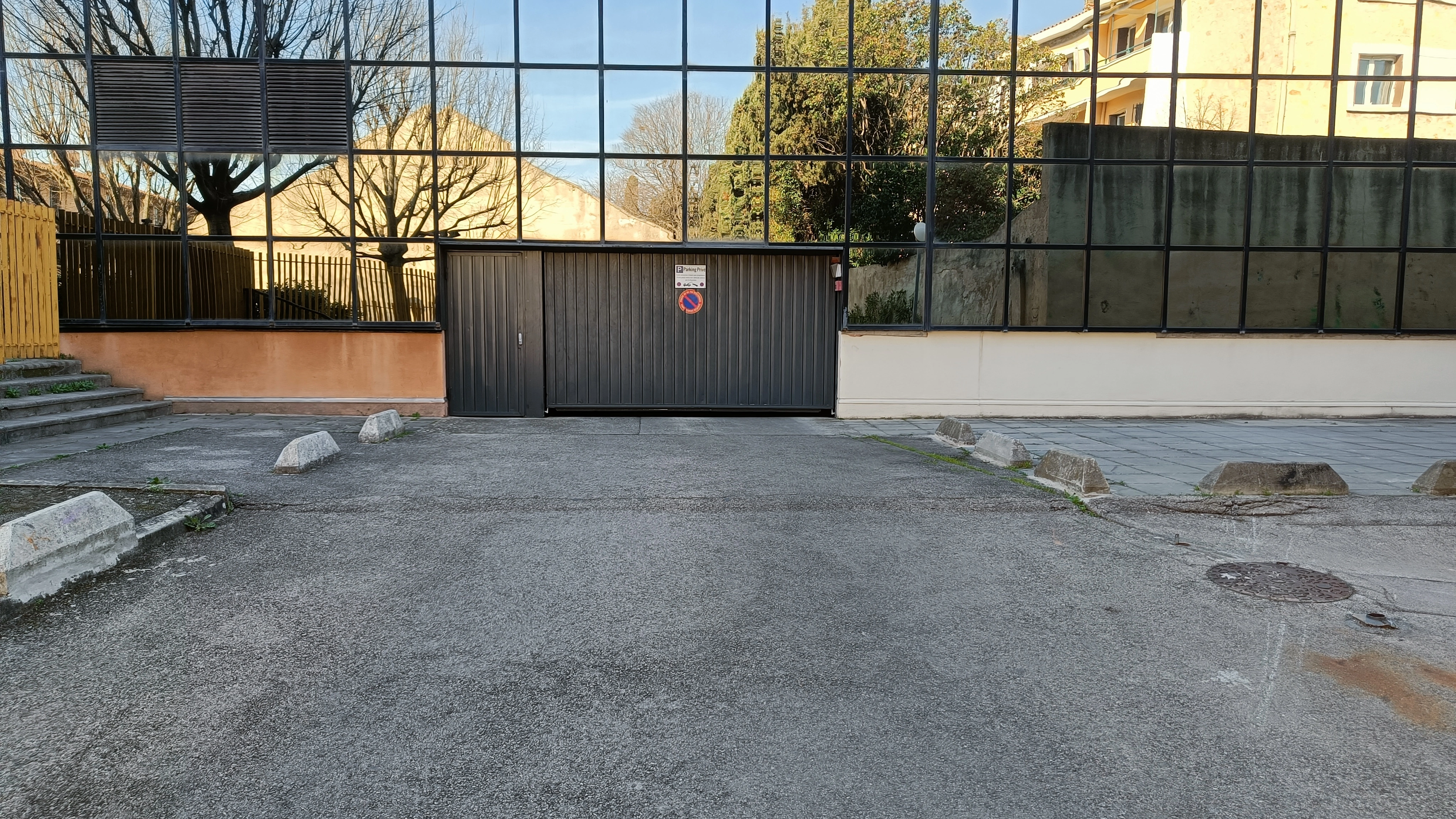 Place de parking privée à Aix-en-Provence